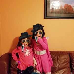 Meet your Posher, Julie